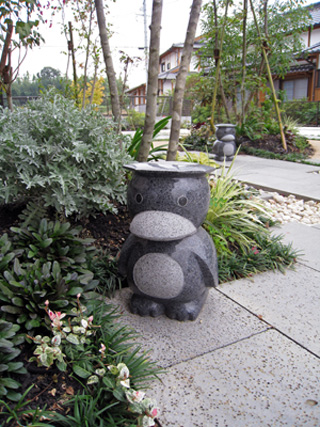 駐車場も景色に～河童もいるよ～ メイン写真